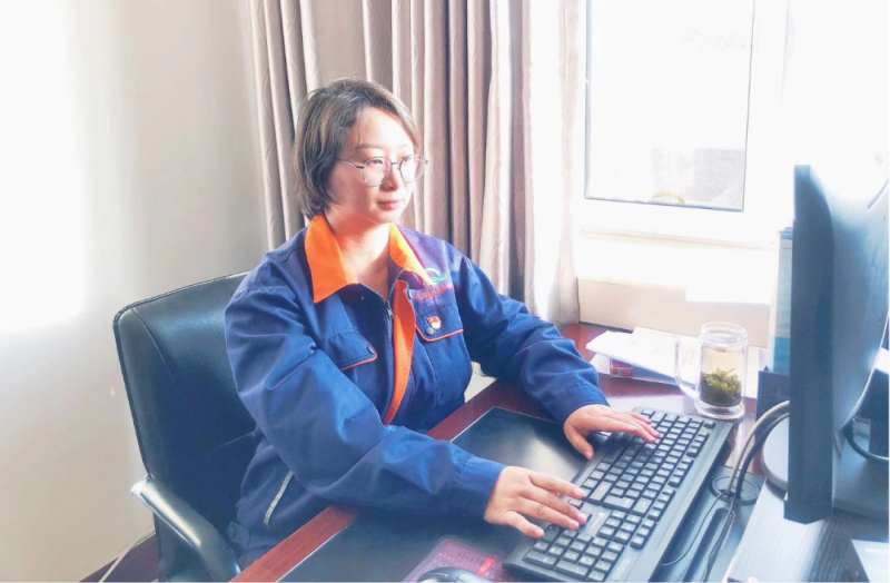 省物產(chǎn)集團黨務工作者、先進模范持續(xù)熱議黨的二十大精神（二）