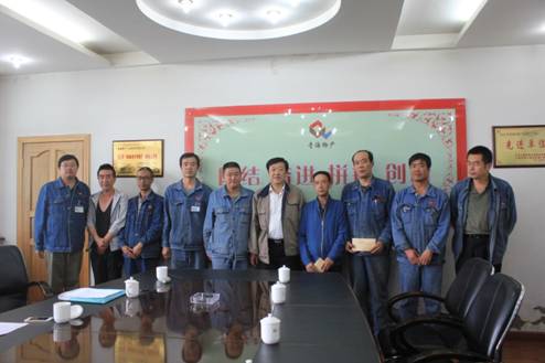 青海物產(chǎn)集團(tuán)黨委開展慶祝建黨95周年，走訪慰問